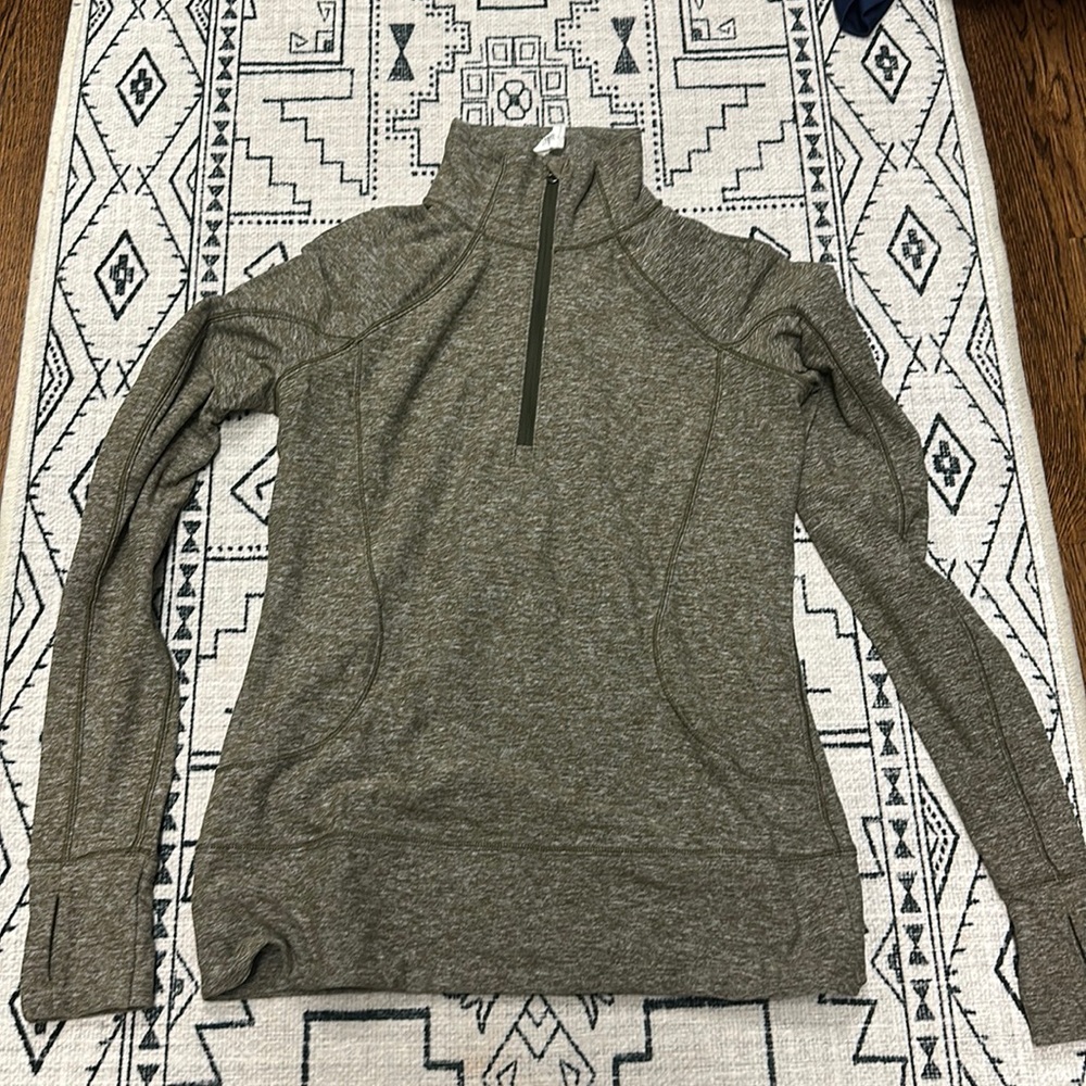Lululemon shirt